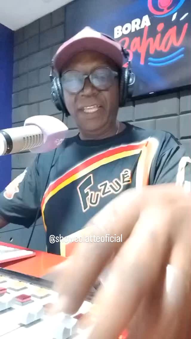 Nos bastidores da música